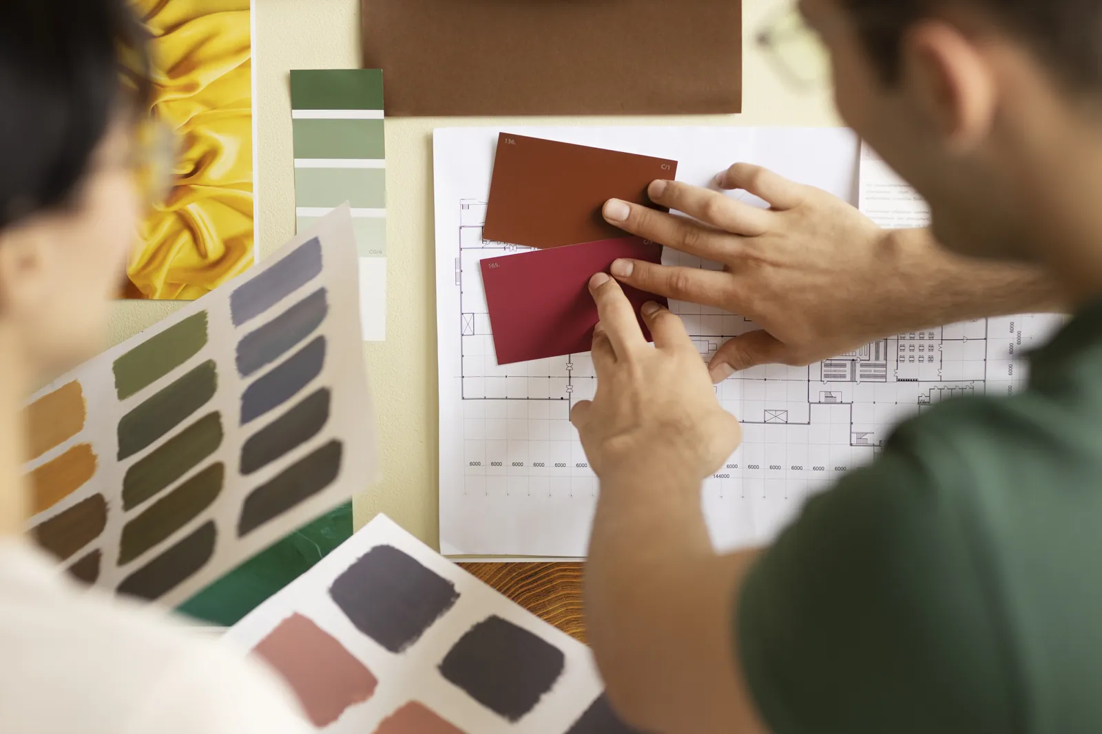 Diseño de etiquetas para imprenta: requisitos del arte final
